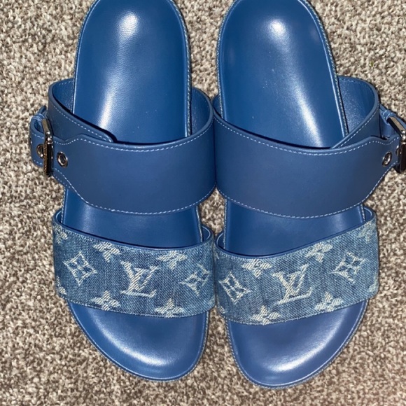 Louis Vuitton slides - Picture 1 of 5